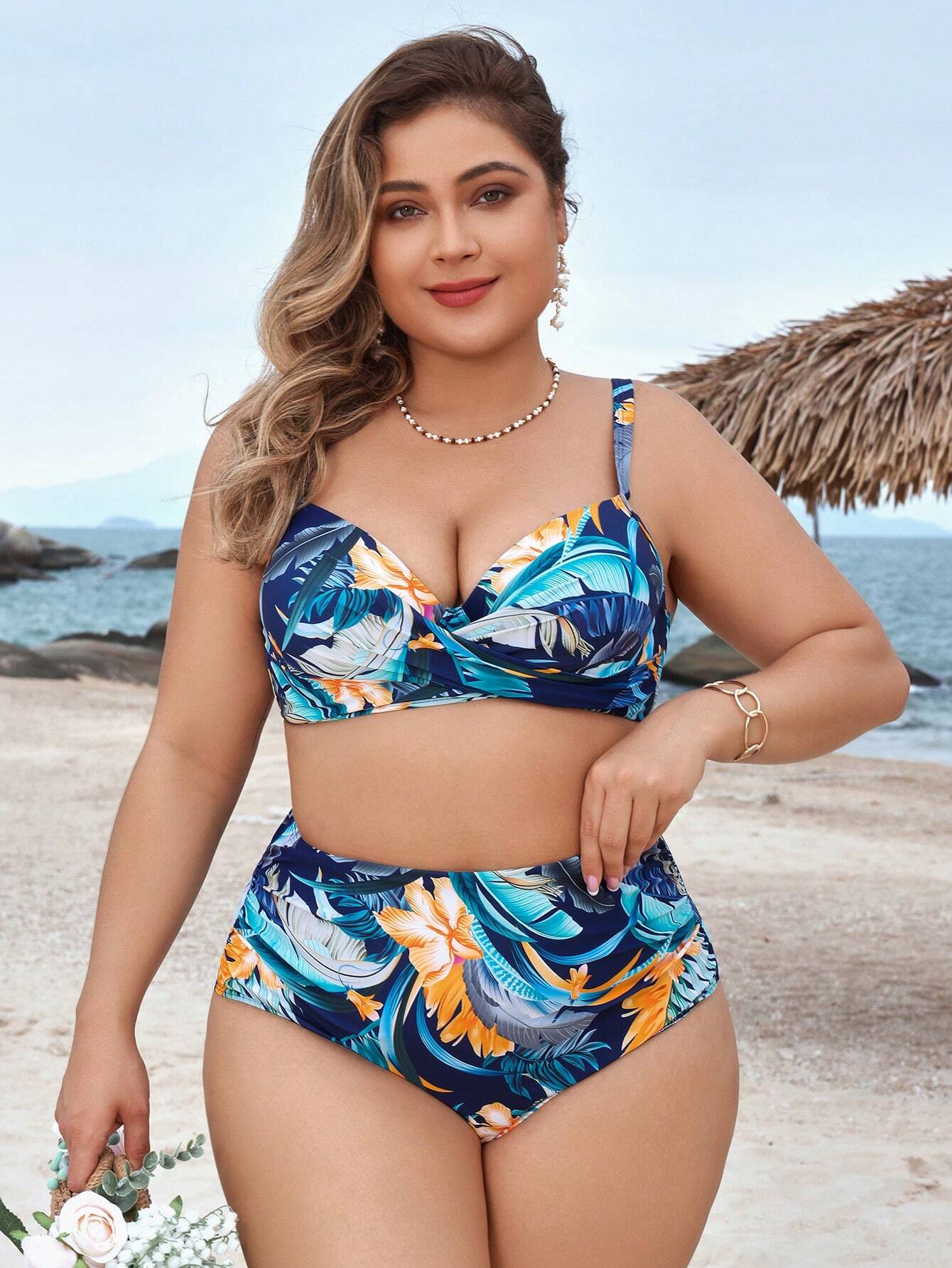 plus size,
roupas plus size,
roupas plus size feminina,
roupas femininas plus size,
moda plus size,
biquini,
biquíni feminino,
biquíni plus size,
bikini,
moda praia