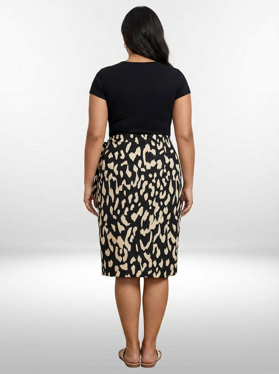Saia plus size casual com caimento regular, design elegante e tecido não elástico