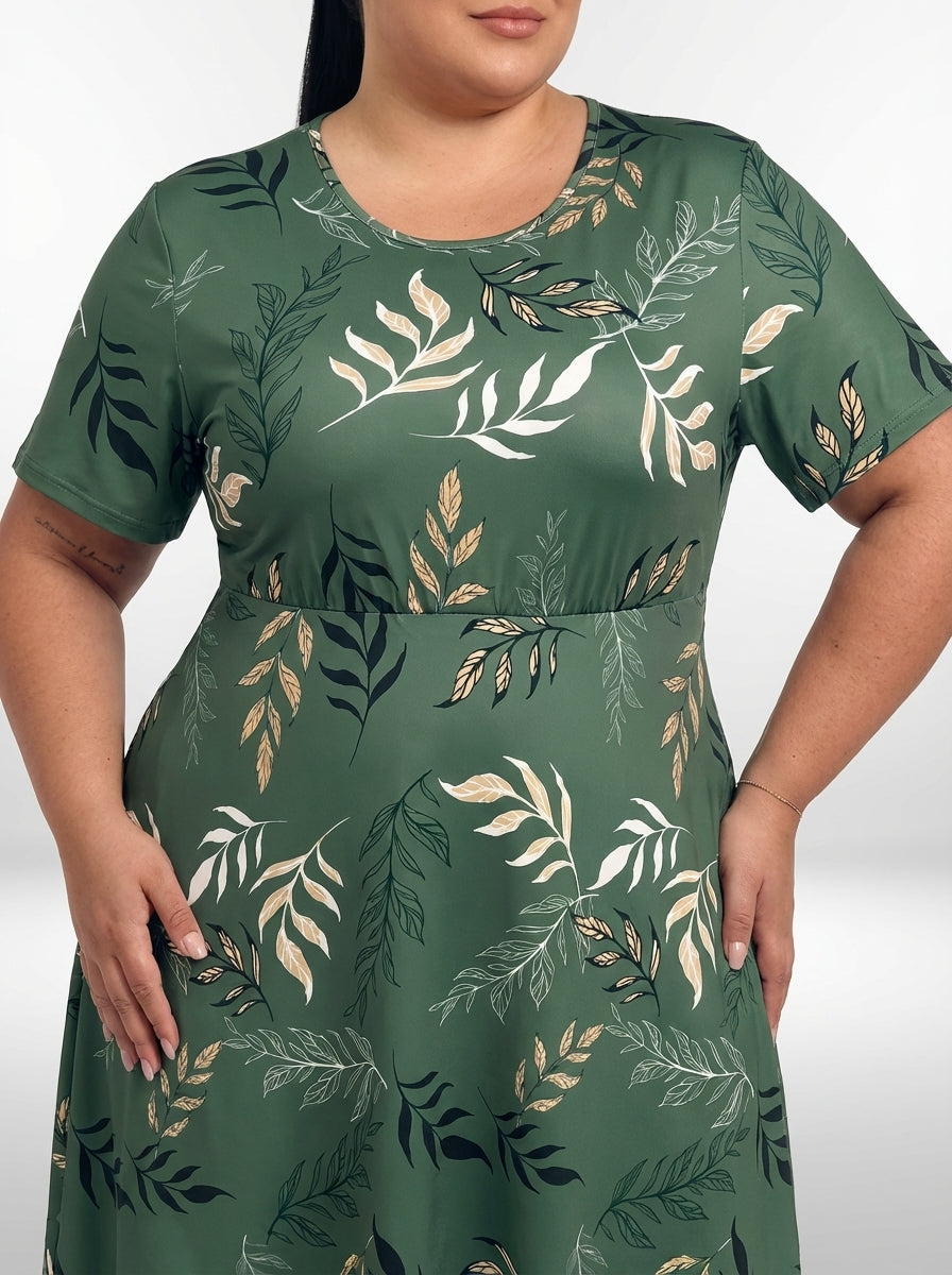 Vestido plus size Megan em malha com elasticidade média e caimento confortável