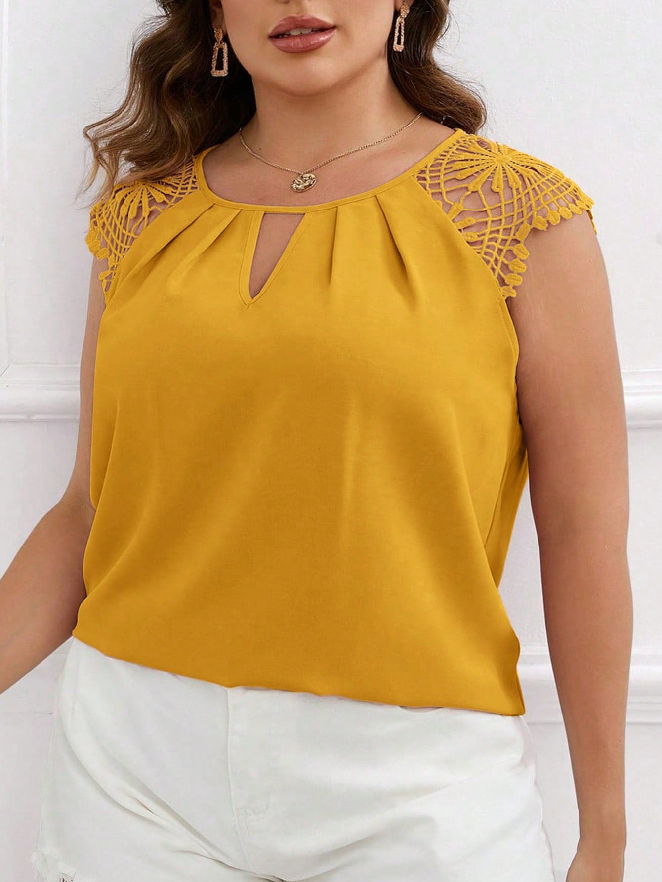 blusa,
blusa feminina,
camisa feminina,
camiseta feminina,
blusas femininas,
blusa social feminina,
blusa feminina social,
plus size ,
blusa feminina plus size,
blusa plus size

