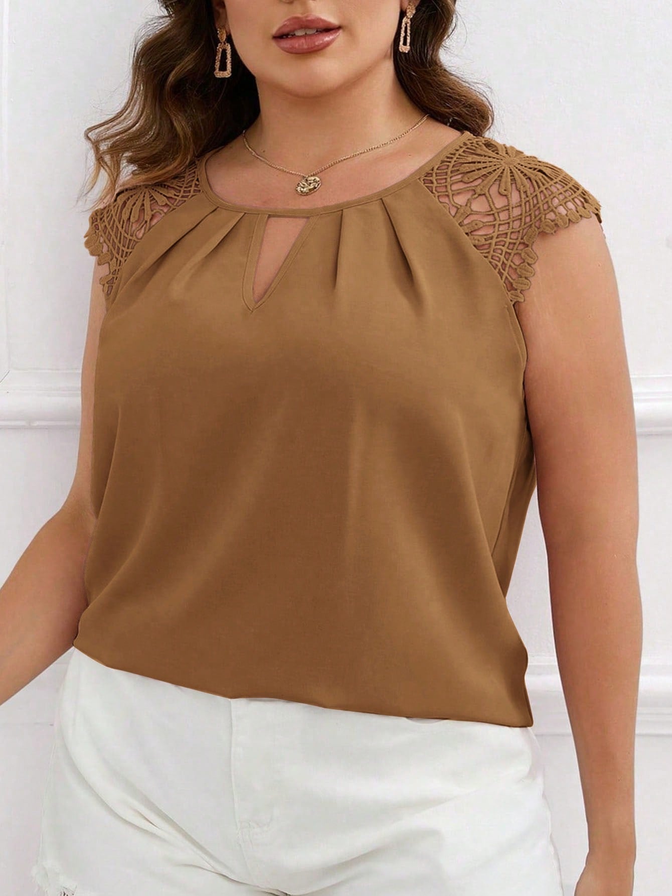 blusa,
blusa feminina,
camisa feminina,
camiseta feminina,
blusas femininas,
blusa social feminina,
blusa feminina social,
plus size ,
blusa feminina plus size,
blusa plus size

