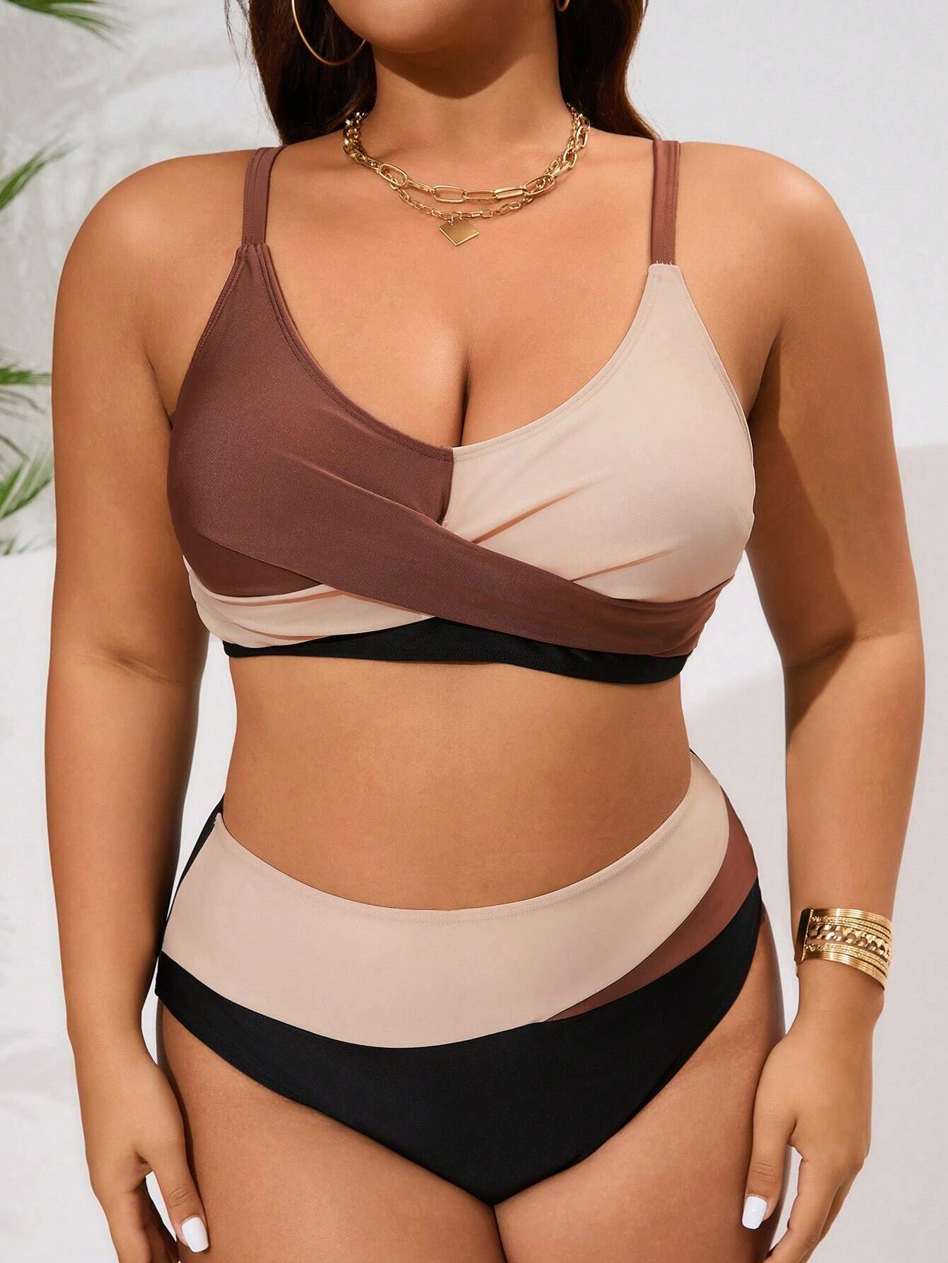 plus size,
roupas plus size,
roupas plus size feminina,
roupas femininas plus size,
moda plus size,
biquini,
biquíni feminino,
biquíni plus size,
bikini,
moda praia
