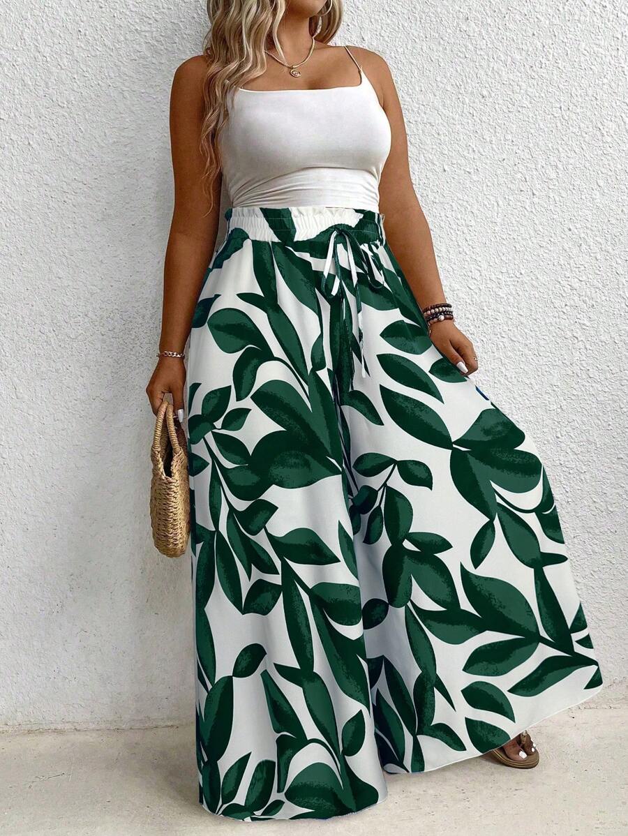 Calça Pantalona Confortável é ideal para mulheres que buscam elegância e conforto em uma única peça. Com modelagem de perna larga e cintura natural, valoriza a silhueta e oferece liberdade de movimento. Seu tecido leve e elástico proporciona um caimento solto e confortável.