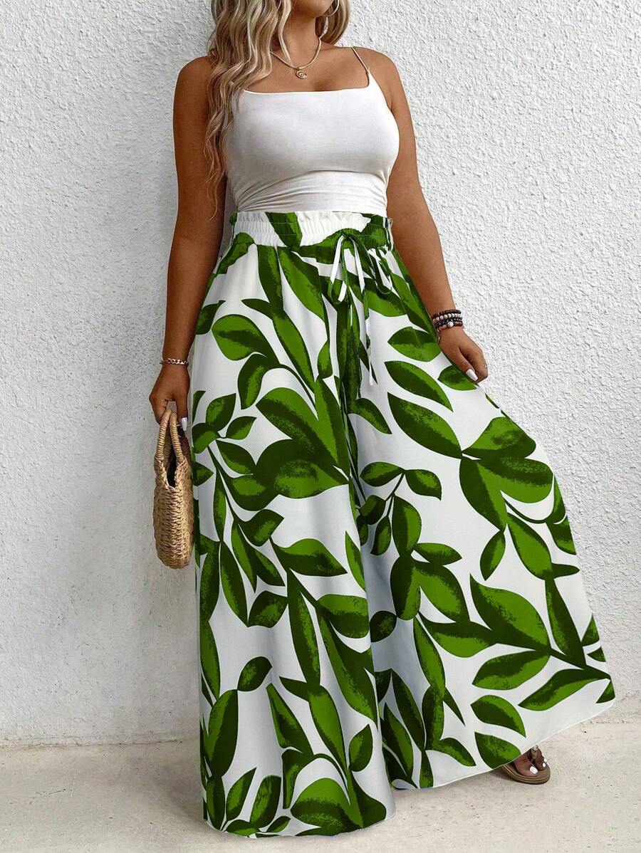 Calça Pantalona Modelo Exclusivo é ideal para mulheres que buscam elegância e conforto em uma única peça. Com modelagem de perna larga e cintura natural, valoriza a silhueta e oferece liberdade de movimento. Seu tecido leve e elástico proporciona um caimento solto e confortável.