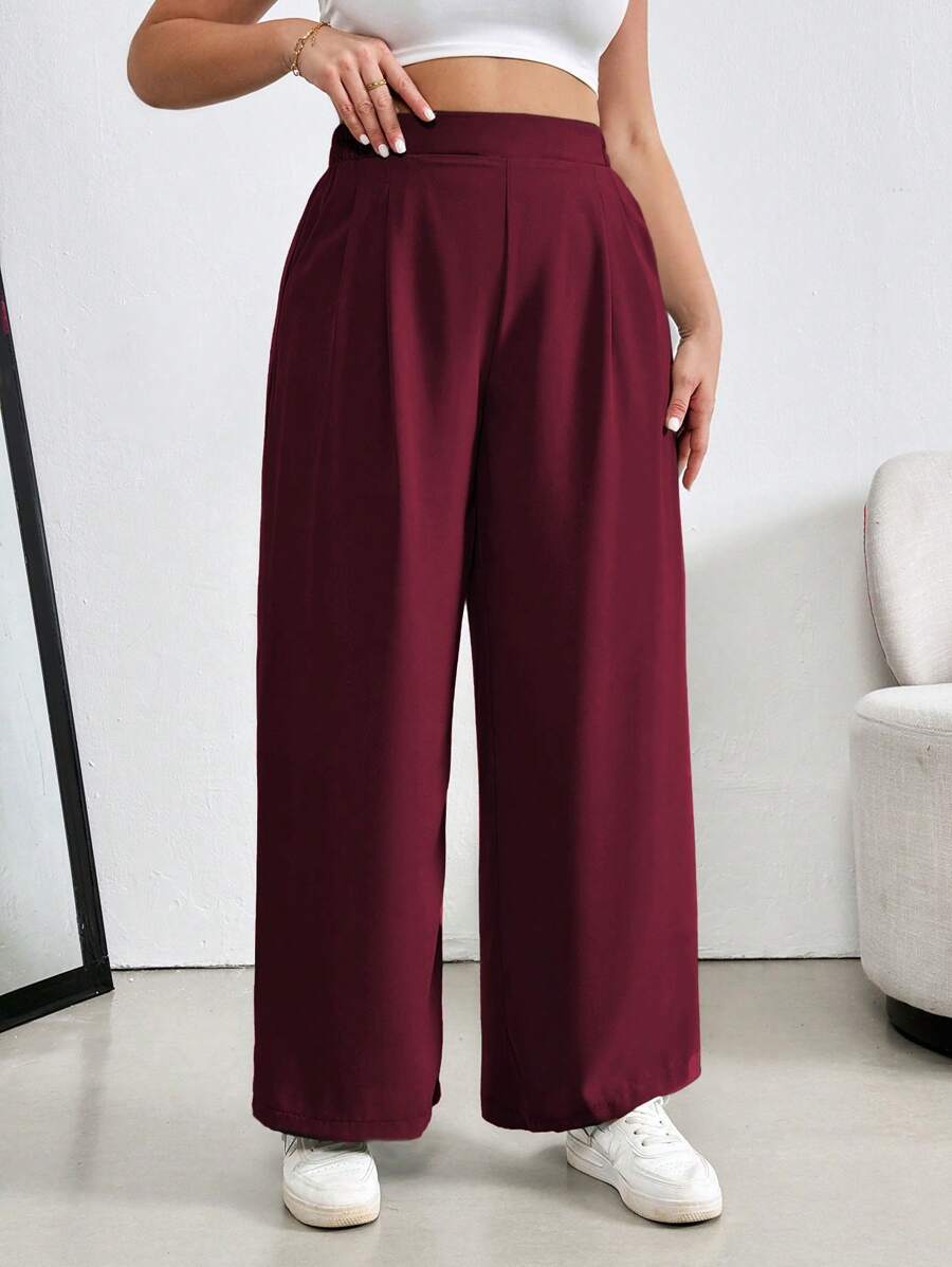 Calça Pantalona Plus Size de Linho Leve para Todas as Estações, confeccionada em 100% linho de alta qualidade, com cintura alta que valoriza as curvas e alonga a silhueta. Possui caimento fluido, toque macio e elasticidade que garante conforto durante todo o dia.


