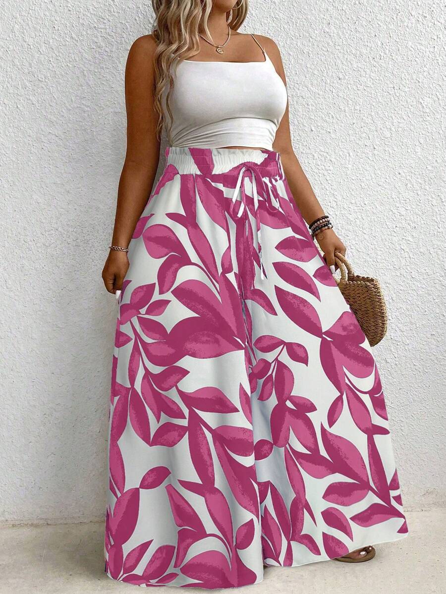 Calça Pantalona Tecido Leve é ideal para mulheres que buscam elegância e conforto em uma única peça. Com modelagem de perna larga e cintura natural, valoriza a silhueta e oferece liberdade de movimento. Seu tecido leve e elástico proporciona um caimento solto e confortável.