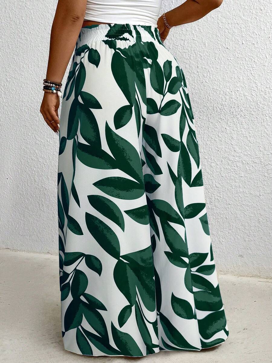 Calça Pantalona Verde é ideal para mulheres que buscam elegância e conforto em uma única peça. Com modelagem de perna larga e cintura natural, valoriza a silhueta e oferece liberdade de movimento. Seu tecido leve e elástico proporciona um caimento solto e confortável.