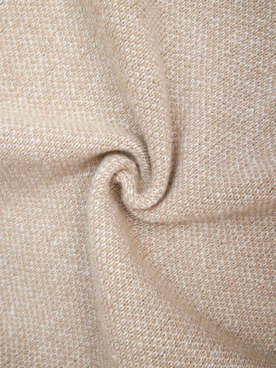 Cardigan plus size longo, casual e elegante. Bolsos, capuz e conforto para qualquer ocasião. Estoque limitado!