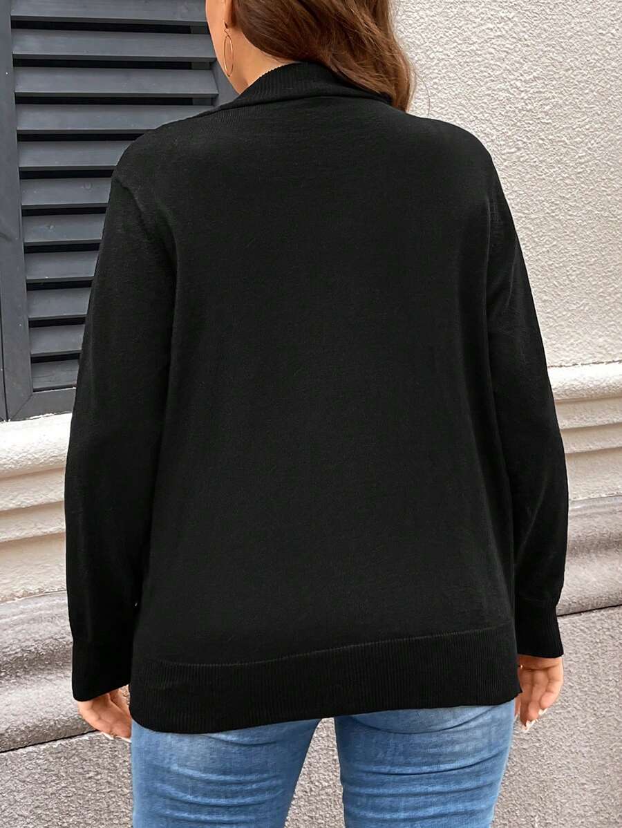 Conforto térmico, bolsos práticos e caimento que valoriza a silhueta. Ideal para mulheres plus size que buscam estilo e praticidade.
