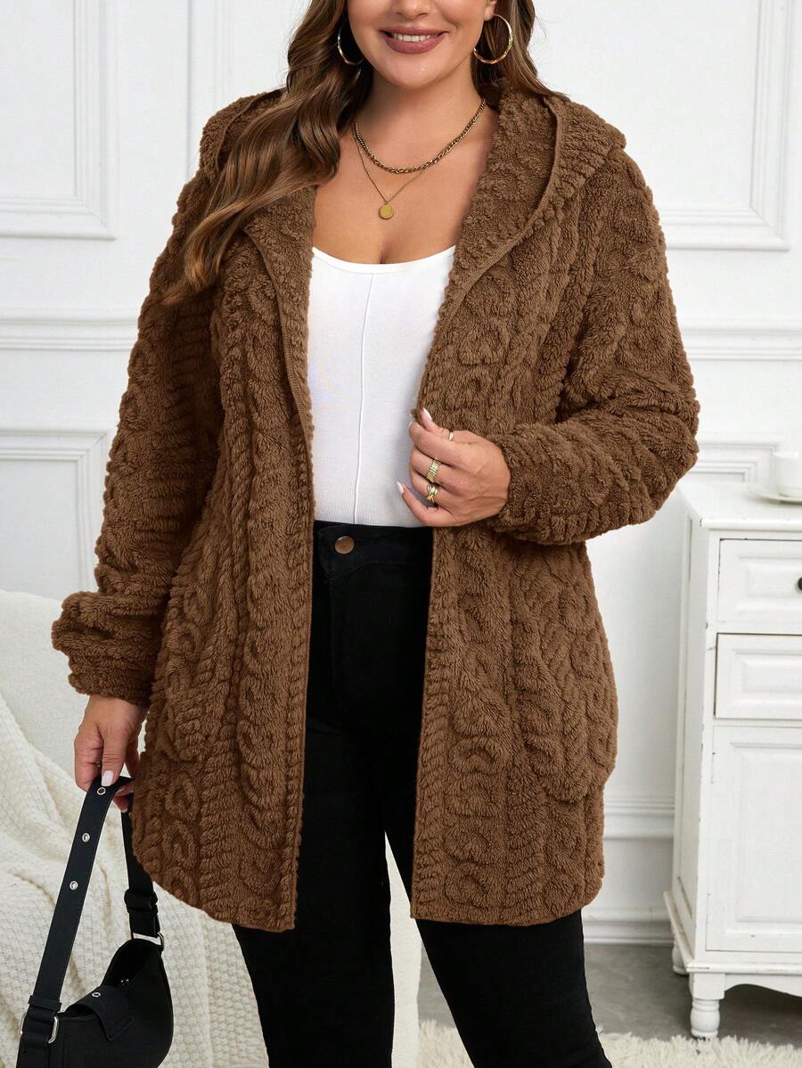 Estilo casual com casaco de flanela, estampa coração e capuz prático. Conforto para todas as ocasiões.