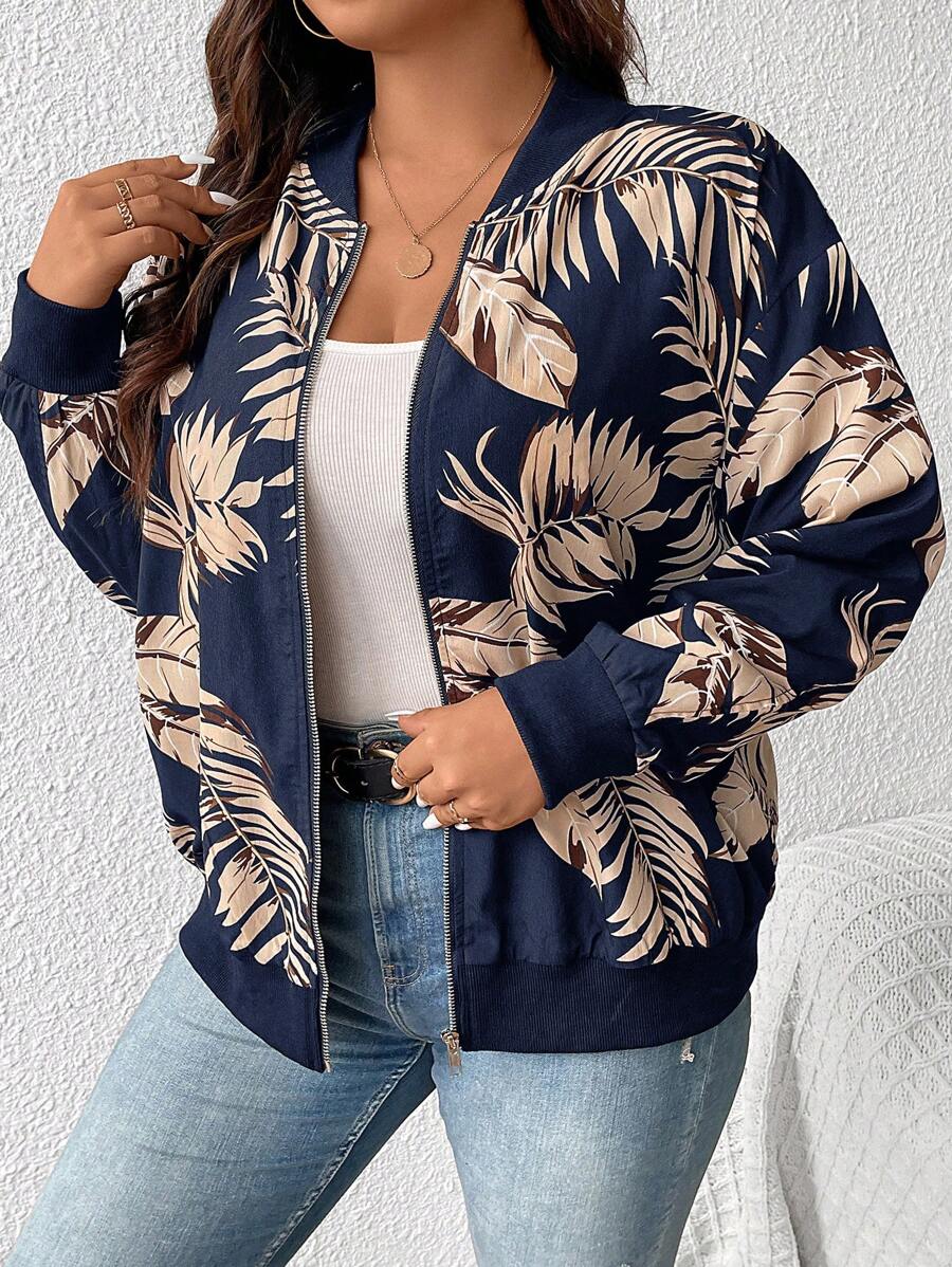 Descubra a Jaqueta Bomber Plus Size Azul. Estilo casual versátil, estampa de plantas e conforto com forro aconchegante.