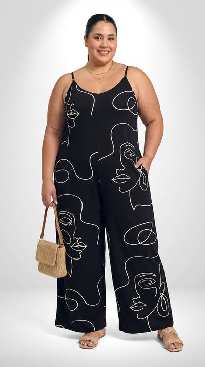 Macacão Plus Size Perna Larga e Alças Finas