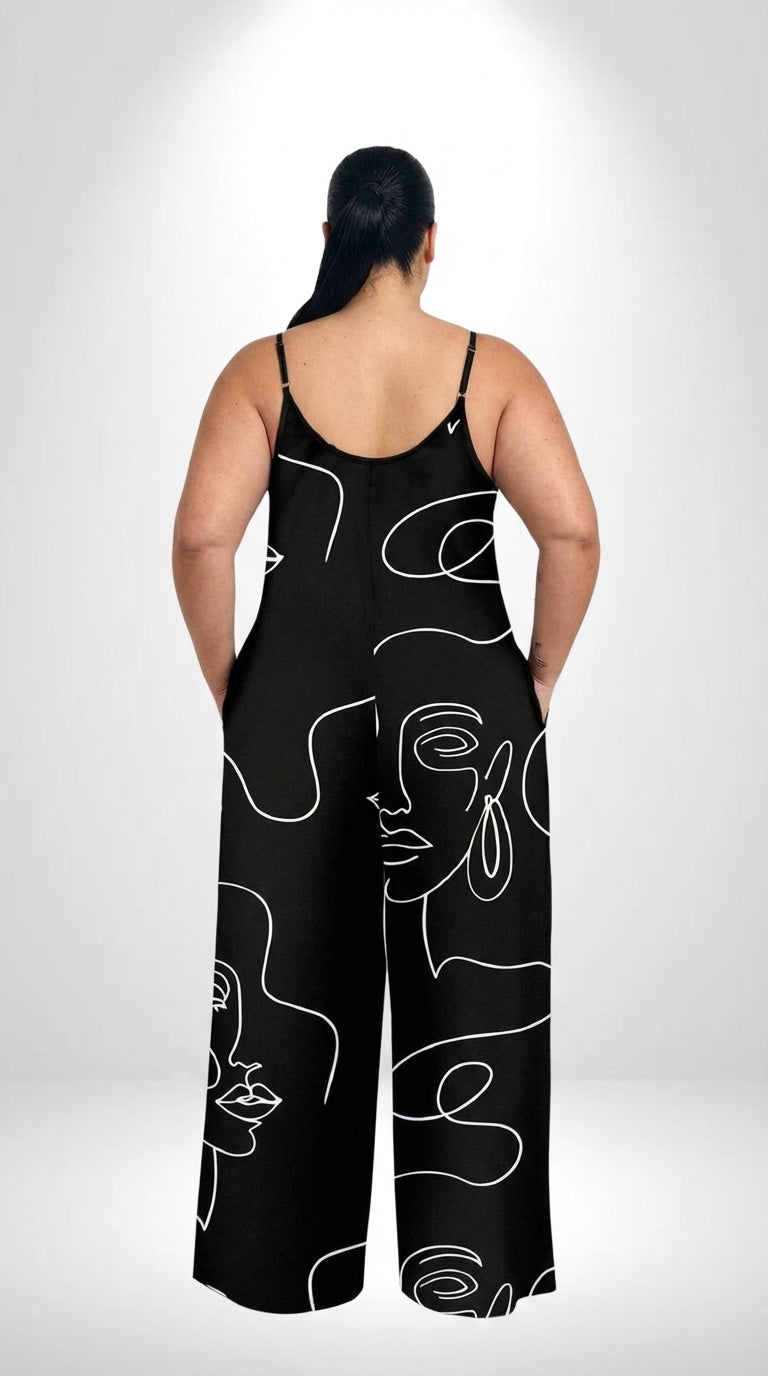 Macacão plus size preto sem mangas com modelagem ampla, cintura natural e comprimento longo