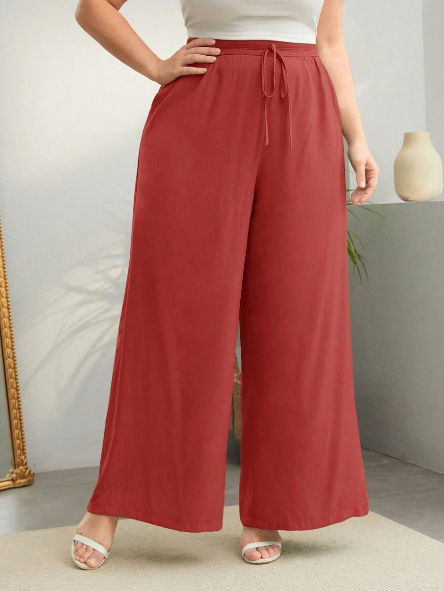 Caimento fluido, tecido leve e design que une estilo e conforto.